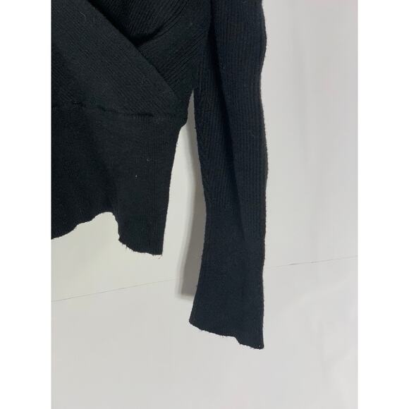 ASTR THE LABEL Women's Black Ribbed Puff Long Sleeve Surplice Top SZ XS - Picture 5 of 8